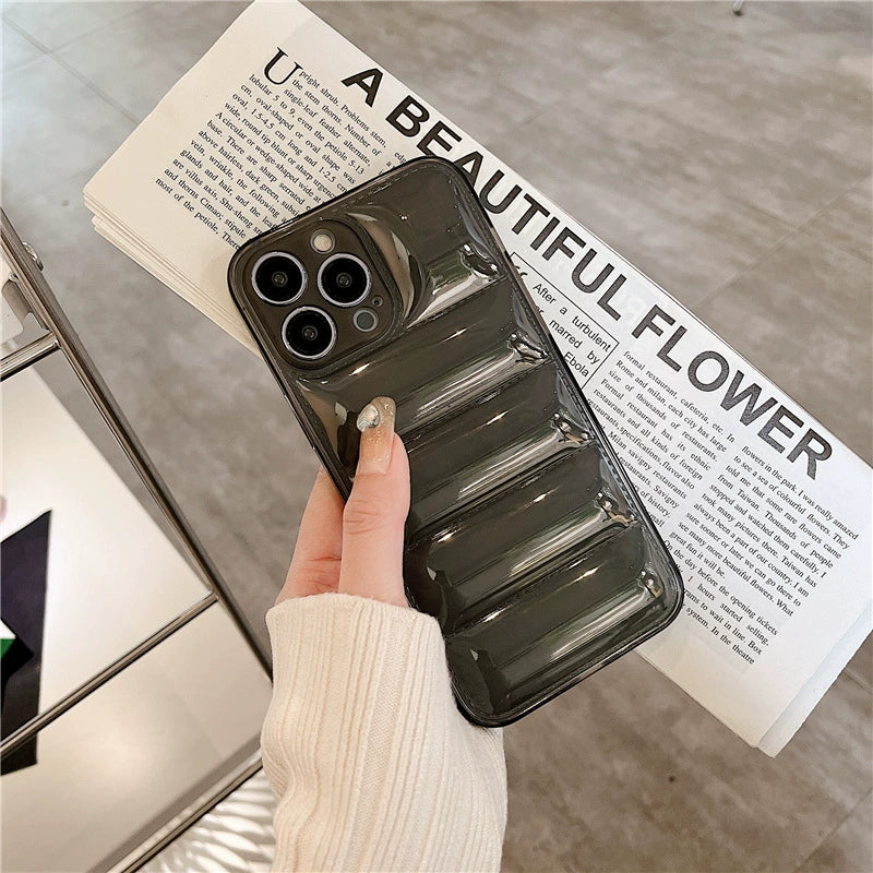 【パーツなし】ダウンジャケット型シェイカースマホケース傷防止背面カード付 iPhone 全機種対応